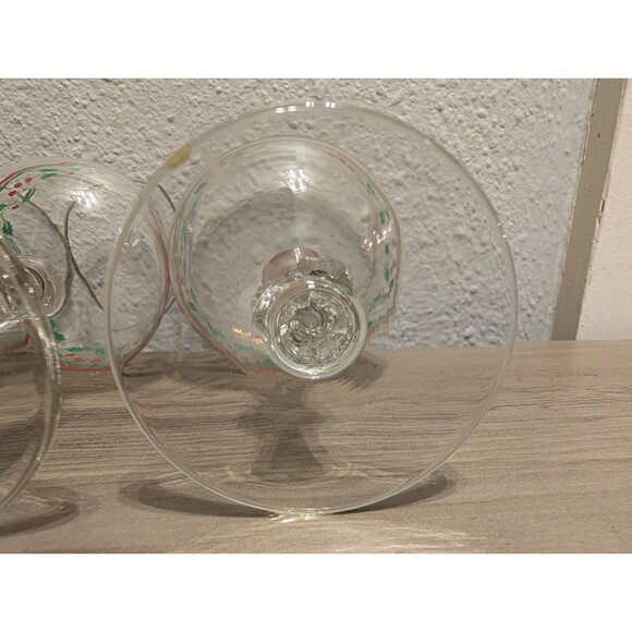 3 Vintage Christmas Holly Wine Glasses Gold Rim Arby’s Style Holiday Goblets Set - Picture 5 of 8